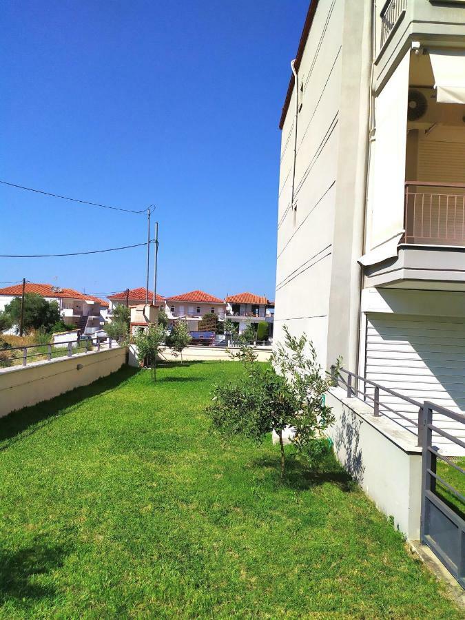 Polychrono Nikos Apartment Exterior foto